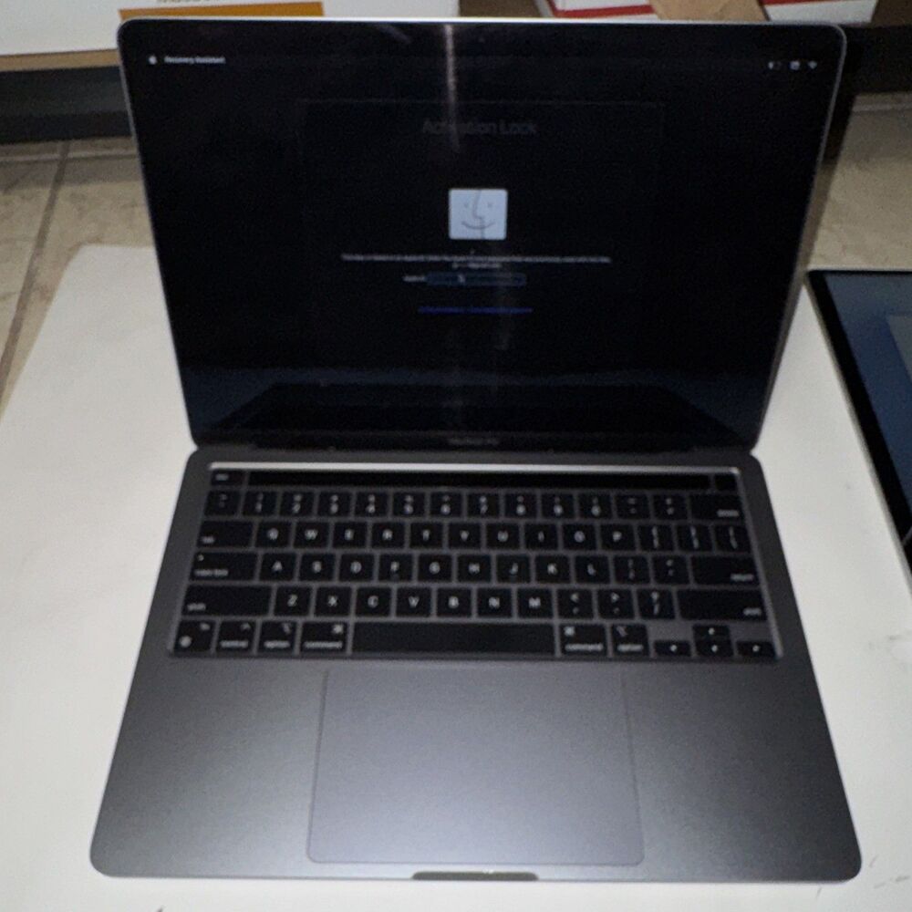 2020 Apple MacBook Air 13.3" M1 7C GPU 3.2GHz 8GB RAM 256GB SSD MGND3LL/A